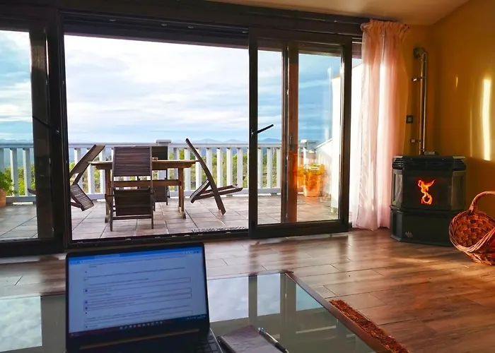 Apartment El Triskel De Chumbea, Excepcional Con Maravillosas Vistas A 5km De Bejar Navalmoral de Bejar